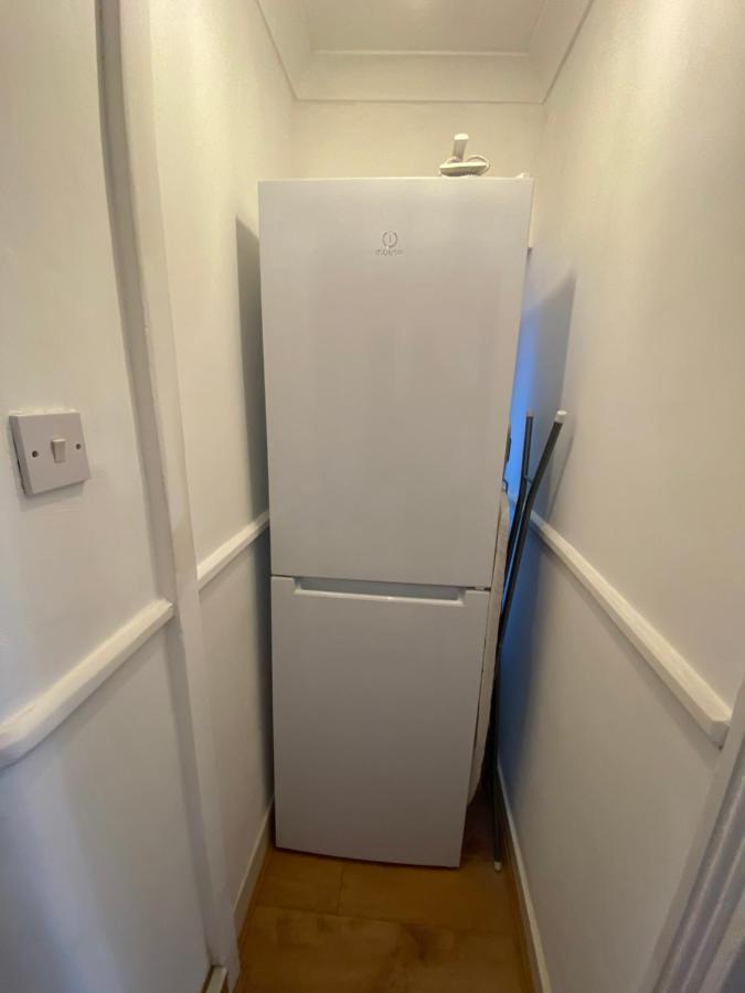 Central Stratford Cozy Double Room Лондон Экстерьер фото